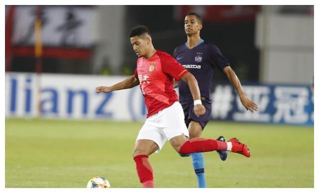 “铁卫”布朗宁变身“蒋光太”,中国男足的最弱一环“稳了”