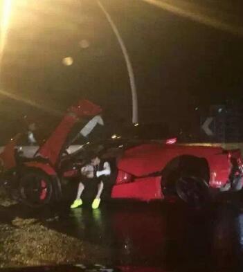 上海最神秘的富二代:买豪车跟买玩具一样,人送外号“沪上皇”