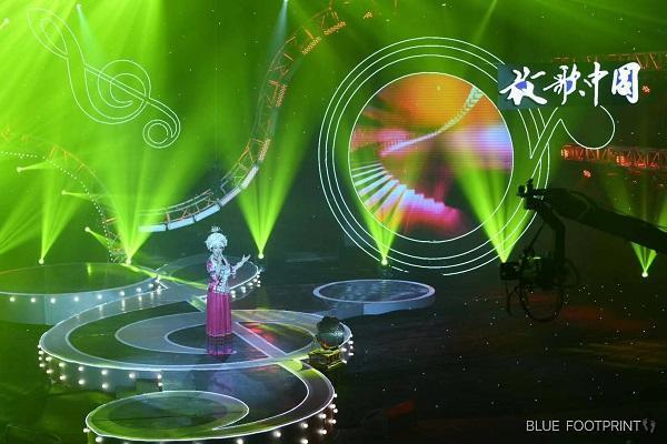 最美好声音!黔籍歌手阿娜丹参加《放歌中国》节目录制