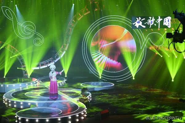 最美好声音!黔籍歌手阿娜丹参加《放歌中国》节目录制