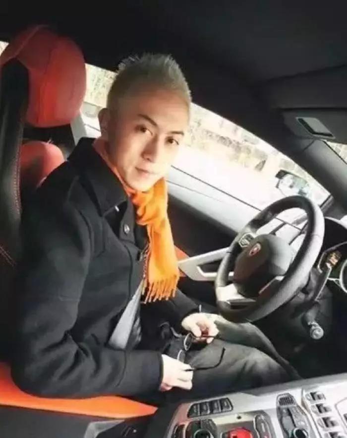 揭秘国内最神秘的富二代秦奋, 不仅人帅,经济实力也比肩王思聪?