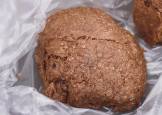 北京最火爆的豆汁店,顾客都闻臭而来,配焦圈这才是地道老北京味