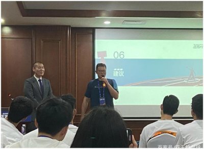 ​万圣伟出席选秀大会，盛赞对广东宏远的训练标准是中国篮坛最顶尖