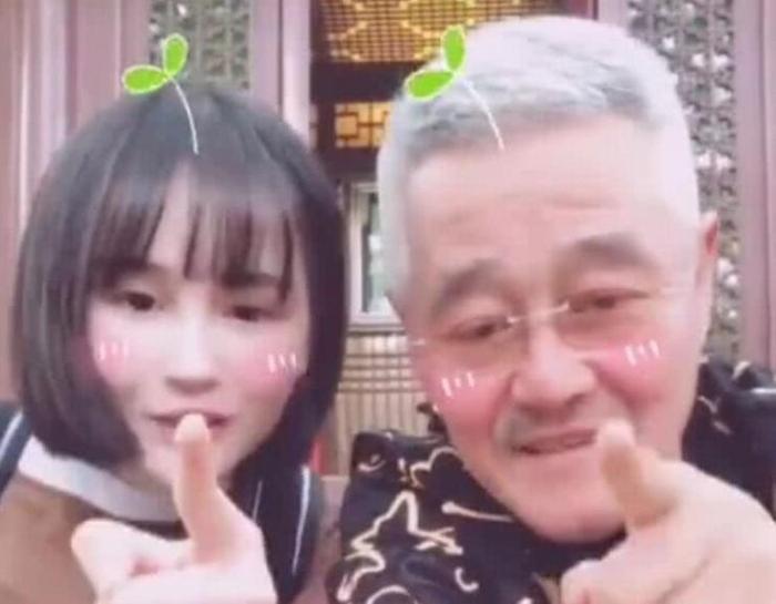 赵本山女儿球球惨遭男友曝“黑料”，赵本山将受牵连