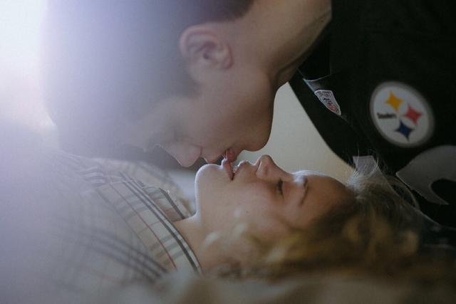 男人憋久了，会有这6个极度疯狂的表现！