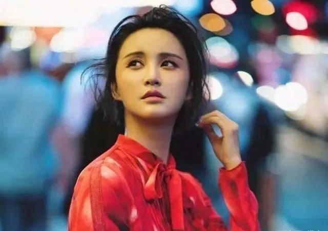 张歆艺与3个男人3段情史，为何有人说她配不上袁弘？
