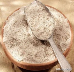 ​黑全麦粉和全麦粉的区别是什么（详解2种面粉的区别）