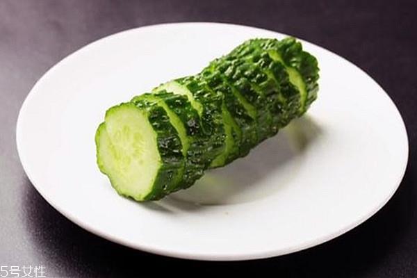 黄瓜怎么挑新鲜 黄瓜怎么保存时间长
