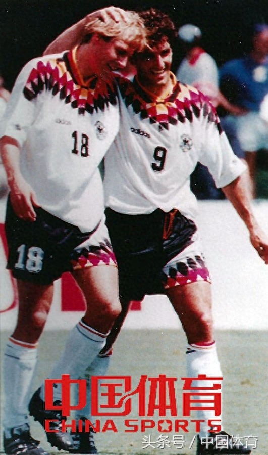 历史上的今天：克林斯曼正式宣布退役