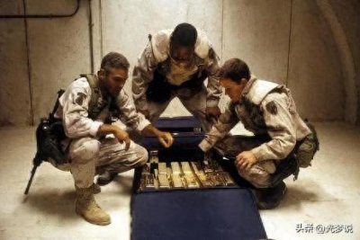 ​电影《夺金三王》令人意想不到的转折和高潮