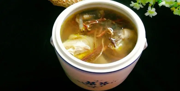 五指毛桃煲汤配什么,五指毛桃炖什么汤好喝图3
