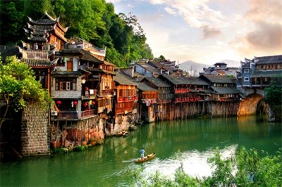 ​凤凰古城属于哪个市（锦绣潇湘·十大文旅地标丨湘西凤凰古城）