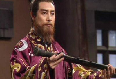 ​孙权为何传位给年仅十岁的幼子？