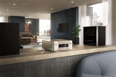 ​先锋旗舰功放（新品全能Hi-Fi音乐播放机）