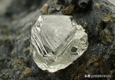 ​中国钻石之最：盘点中国十大钻石矿与十颗最大钻石