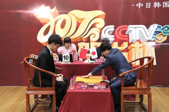 柯洁十二连胜含金量（贺岁杯决赛柯洁再战井山）(9)