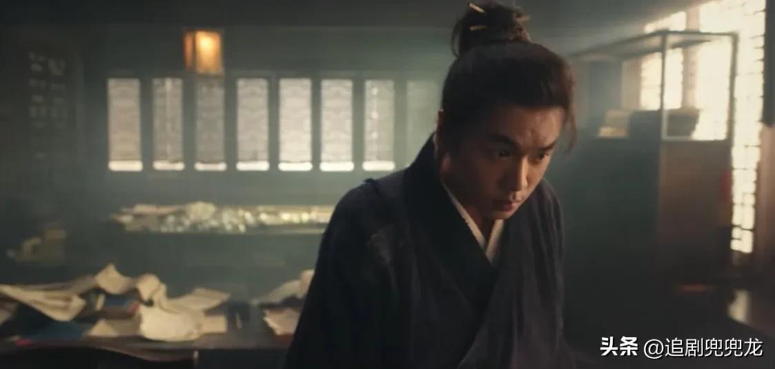 《显微镜下的大明》开播：张若昀演技过关，王阳是最大亮点