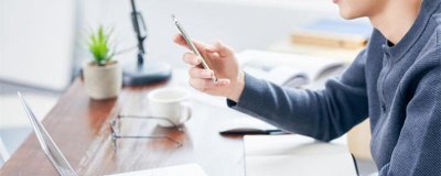 ​朋友圈屏蔽的人怎么解除