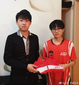 ​英雄联盟：LGD官宣——原IG选手West，加入二队LGD.Y