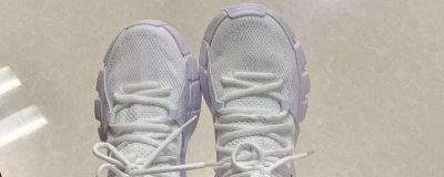 ​鞋子捂脚有味怎么办