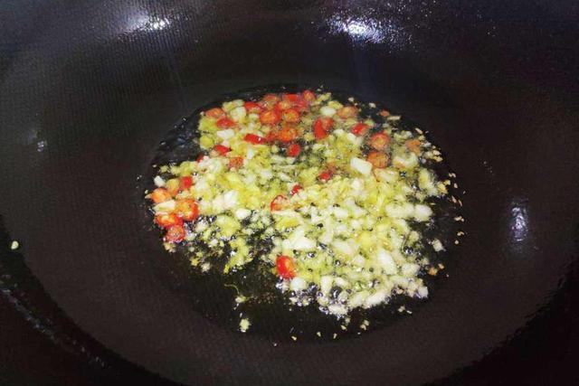 蒜苔的十种家常做法（四月蒜苔正当鲜）(20)