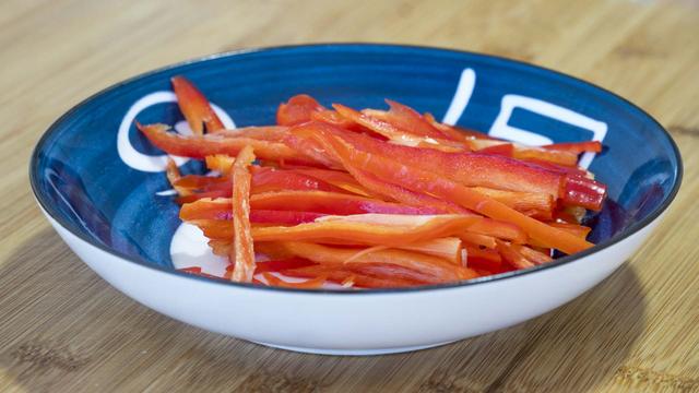 蒜苔的十种家常做法（四月蒜苔正当鲜）(8)