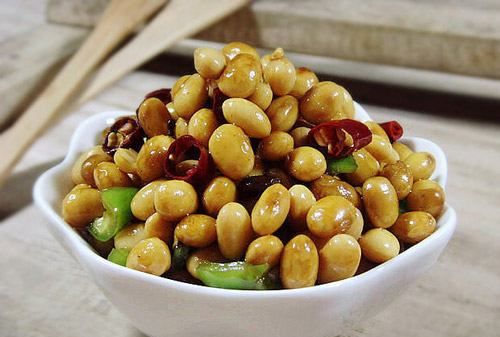 黄豆吃了有什么好处,经常吃黄豆有什么好处?有什么坏处?图1