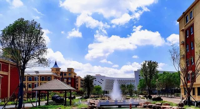 南阳一中光荣榜（南阳这所学校在全市）(2)