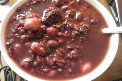 ​红豆红枣粥的忌讳有哪些 什么人没有符合吃红豆红枣粥