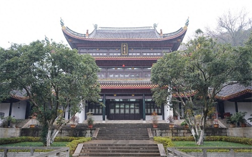 中国四大知名书院之一，长沙千年历史的岳麓书院