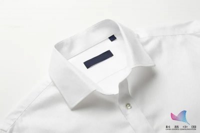 ​白衣服发黄怎么洗？教你一招，洗完和新的一样！