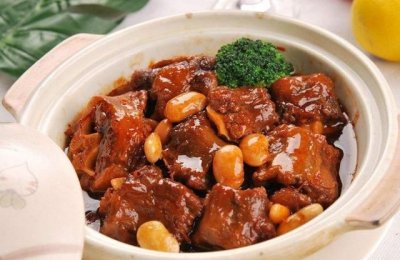 ​家炖排骨的做法大全 7道排骨的经典做法，排骨换着花样吃，唇齿留香