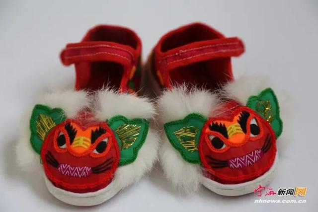 虎头鞋是该什么时候穿的（你穿过虎头鞋吗）(8)
