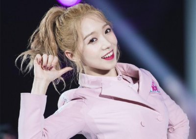 ​为什么孟美岐在韩国一点不火，在中国能C位出道，吴宣仪说出实情