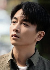 ​陈晓：中国内地的多才多艺影视演员