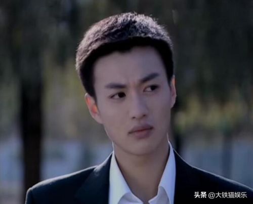 油腻中年男人头像(油腻中年男十大特征)-第1张图片-