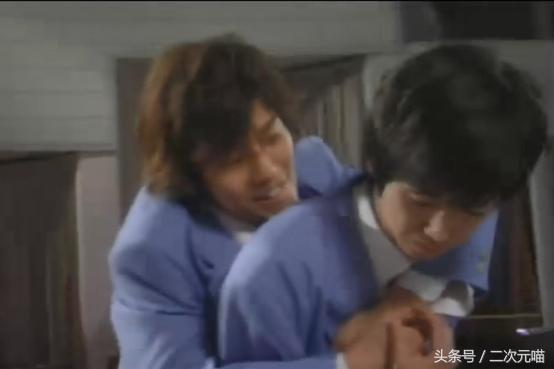 画风超好的双男主日漫（这部BL漫改当年觉得有多唯美）(16)