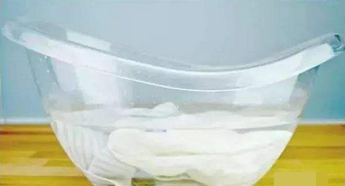 酒渍用什么可以洗掉,衣服上的白酒渍怎么洗掉图8