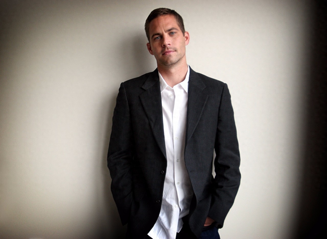 保罗·沃克的车祸始末 事故原因令人唏嘘 兄弟范·迪塞尔伤心惋惜