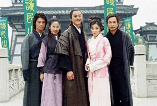 新版《天下第一》来袭,主演阵容令人堪忧,网友:没兴趣