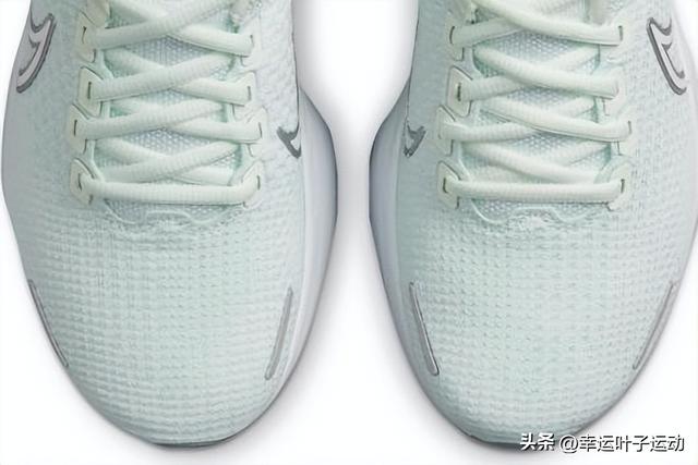 哪款耐克跑鞋最舒服（两双耐克跑鞋对比测评）(3)