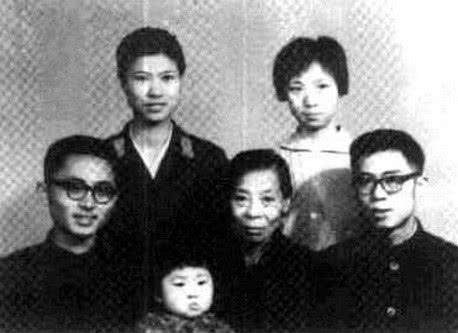 江姐唯一儿子公派留学后定居美国，作为烈士遗孤，他为何不肯回国