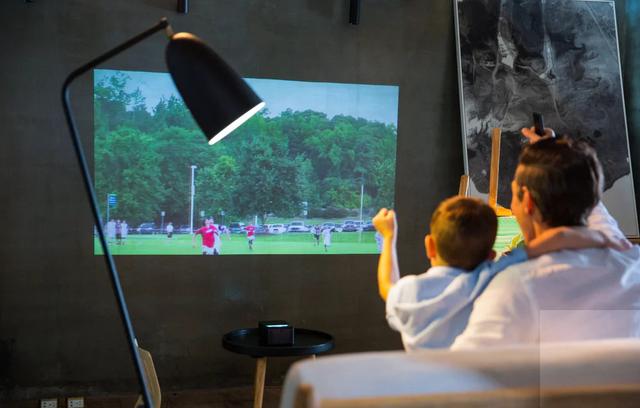 目前最好的投影仪是哪一种（将任何平面变为显示屏）(3)