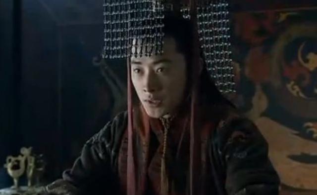 关羽看得上的人很少，除了兄弟，有四人例外