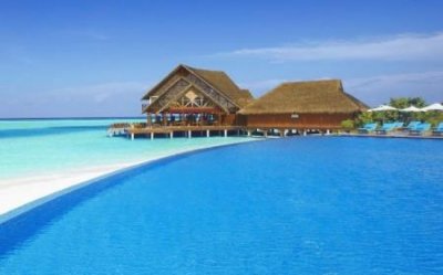 ​12580订机票，坐飞机去伊犁如何订机票