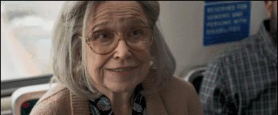 《惊奇队长》：片头logo最感人，片尾彩蛋最好看