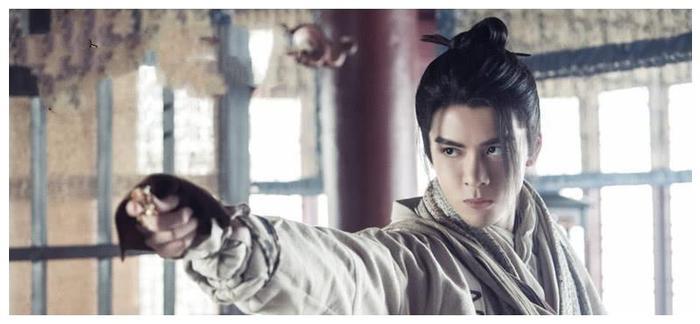 新《倚天屠龙记》开播！3大主演反响平平，灭绝师太却成最大看点