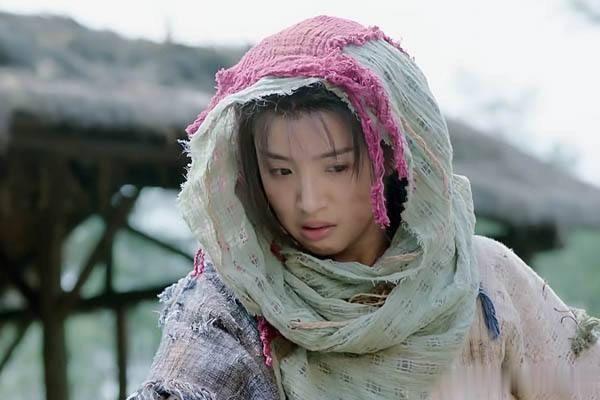 《花不弃》东方炻亲生父母是谁？东方炻结局坐上皇位，却少了她！