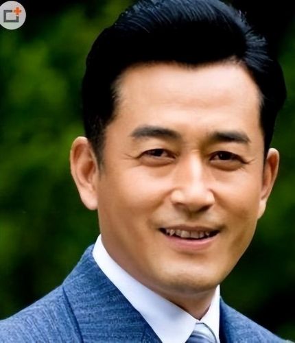 张歆艺前男友王志飞是谁(张歆艺前男友们)-第1张图片-