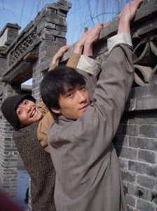 ​《再生缘》：朱一龙出道之作，四角恋狗血剧情，他一人分饰两角